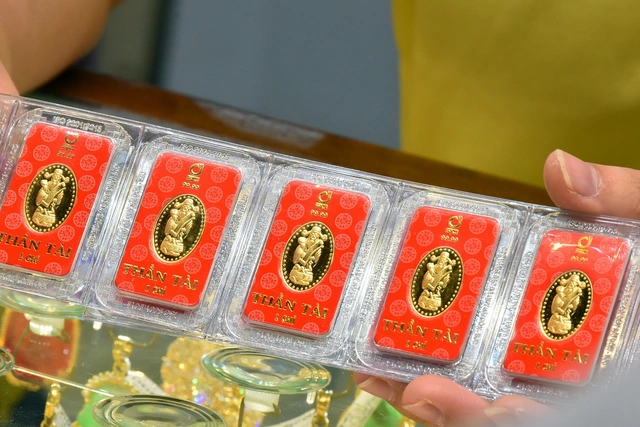 Giá vàng hôm nay 18-1: Chốt tuần, vàng miếng SJC, vàng nhẫn cùng đi lên